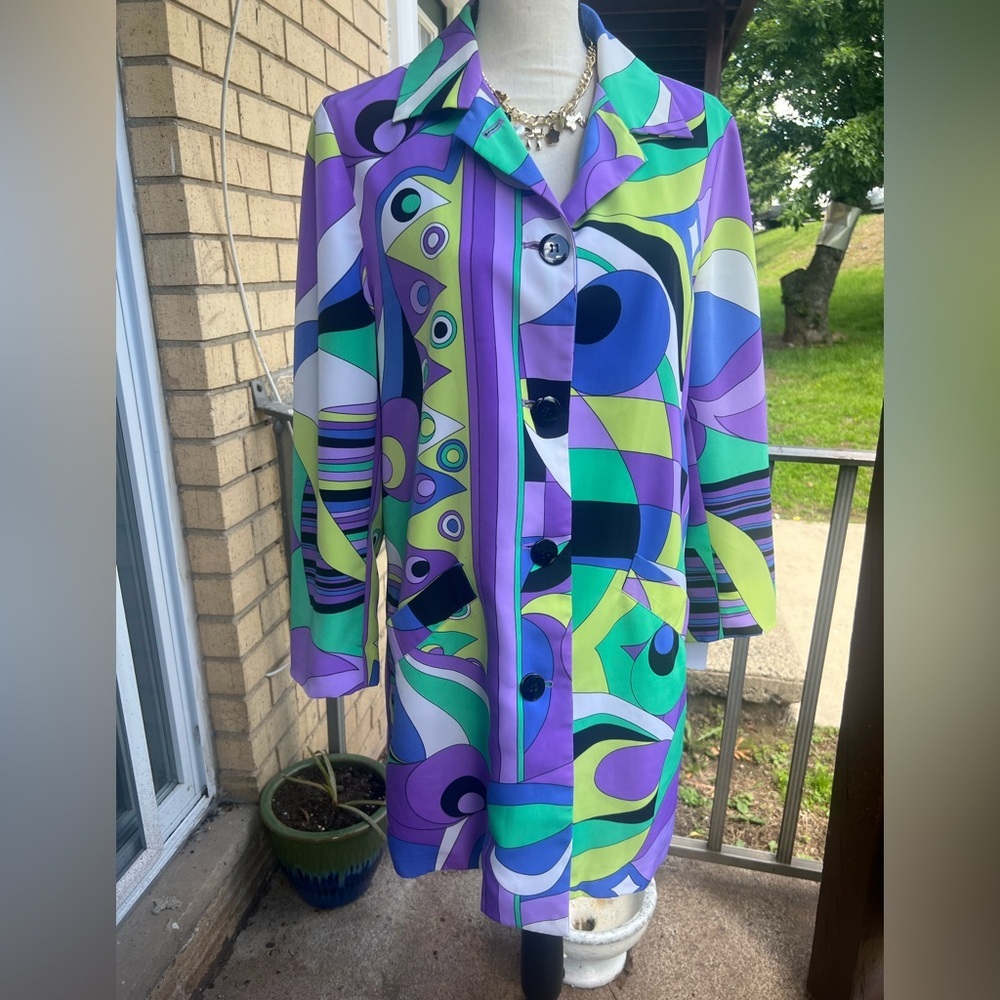 Regal Regency  Retro Purple and Green Trench Coat with Geometric Design